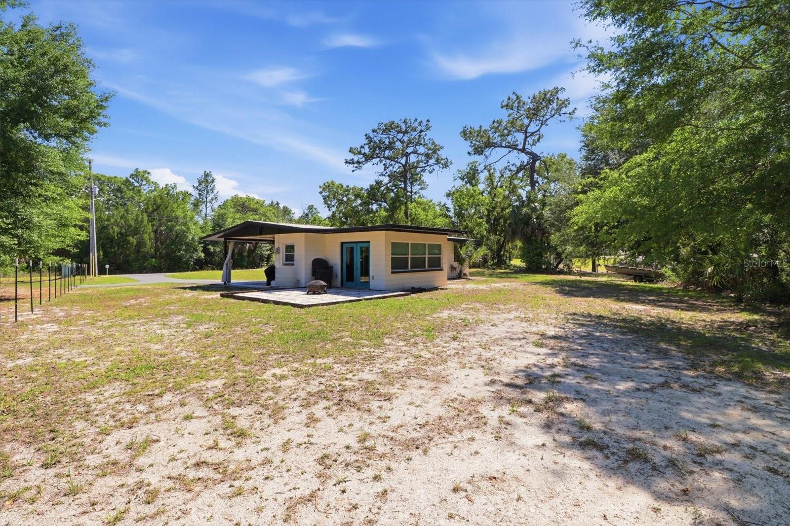 Image 31 of 39 For 7635 7 Rivers Drive