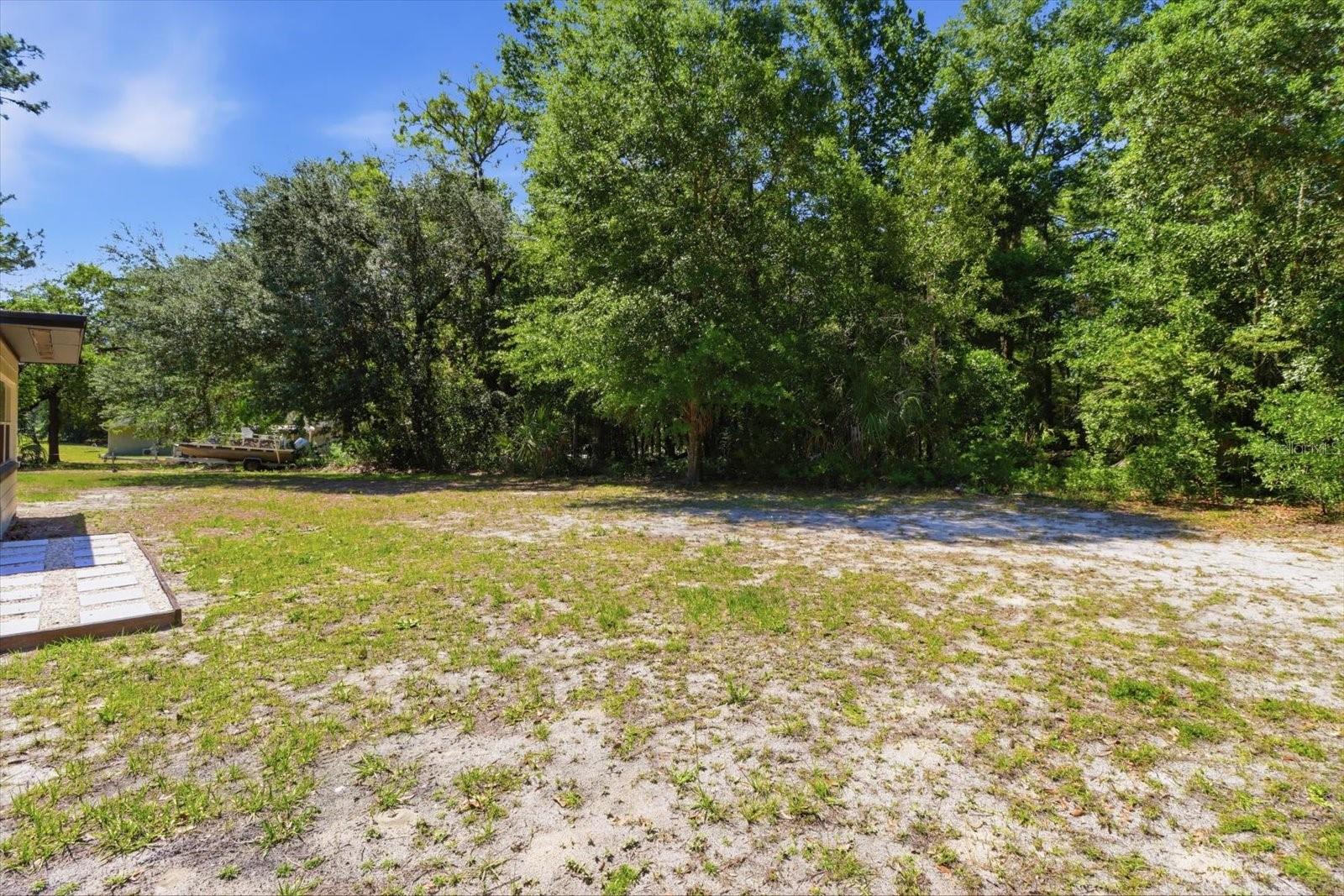 Image 33 of 39 For 7635 7 Rivers Drive