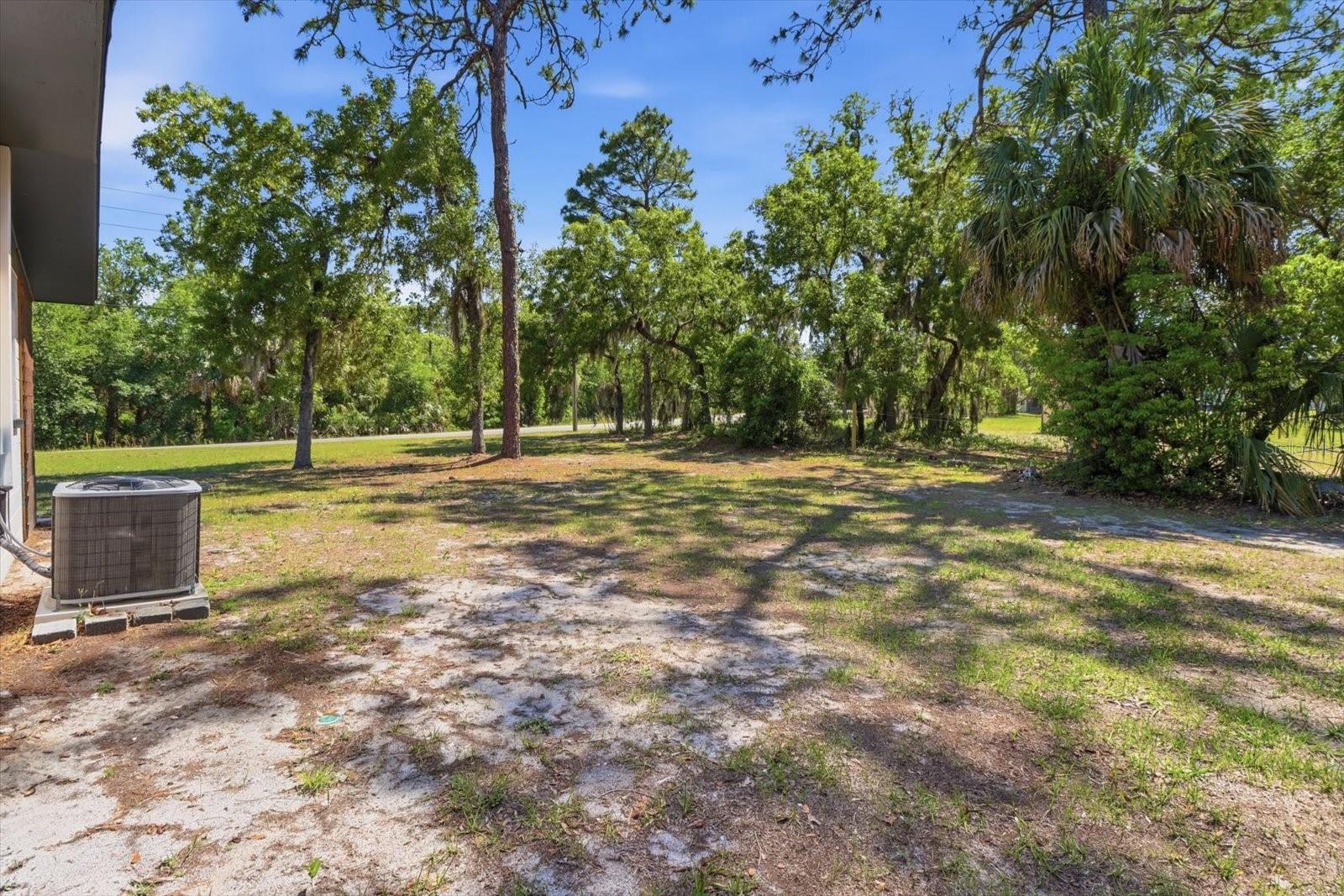 Image 34 of 39 For 7635 7 Rivers Drive