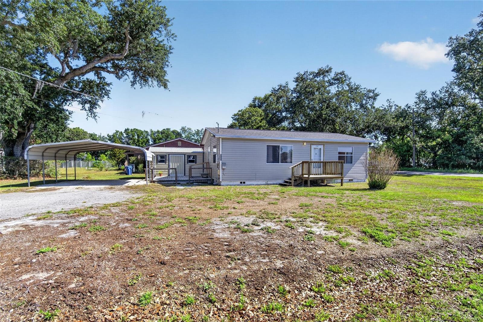 Image 34 of 39 For 2102 Columbus Drive