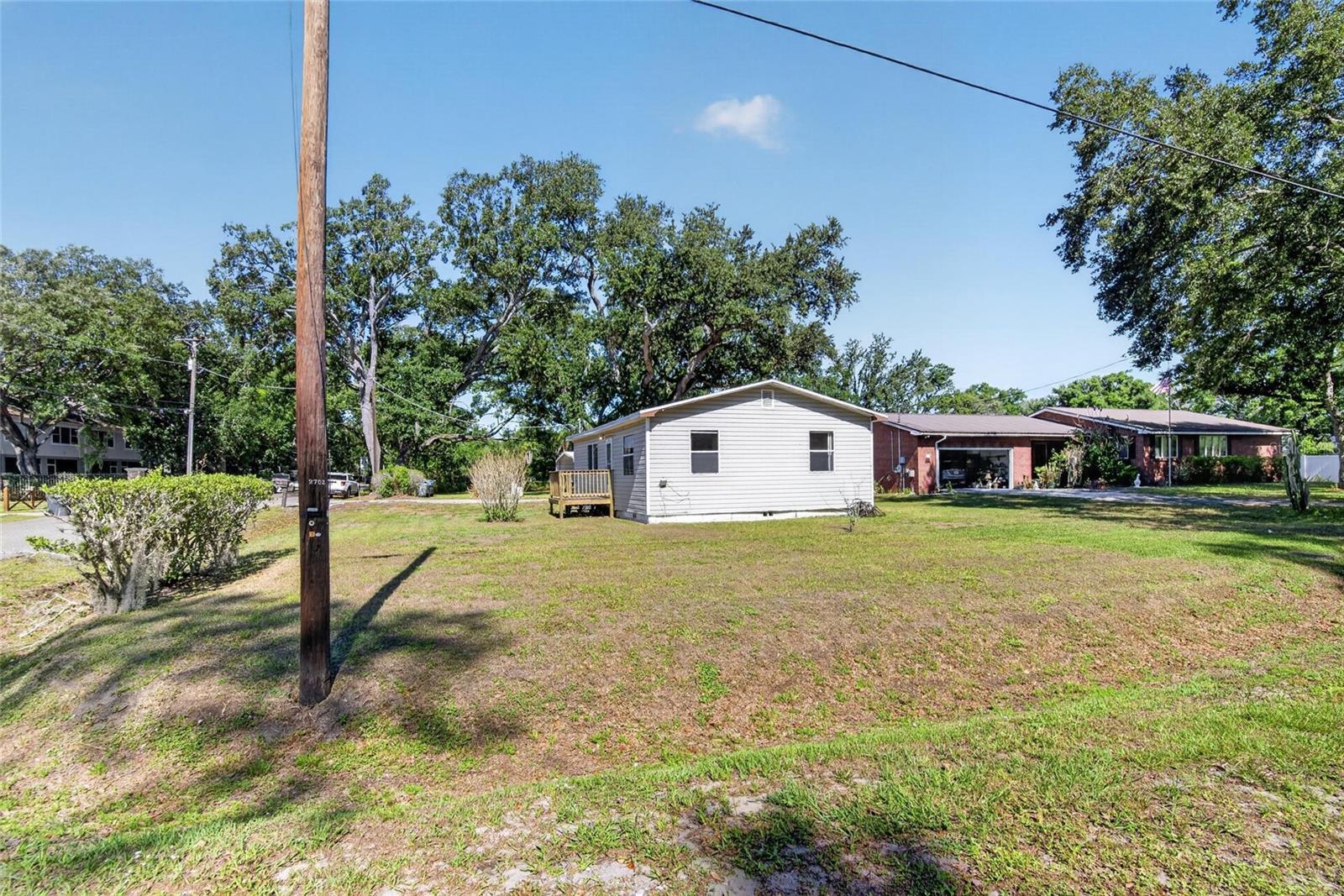 Image 37 of 39 For 2102 Columbus Drive