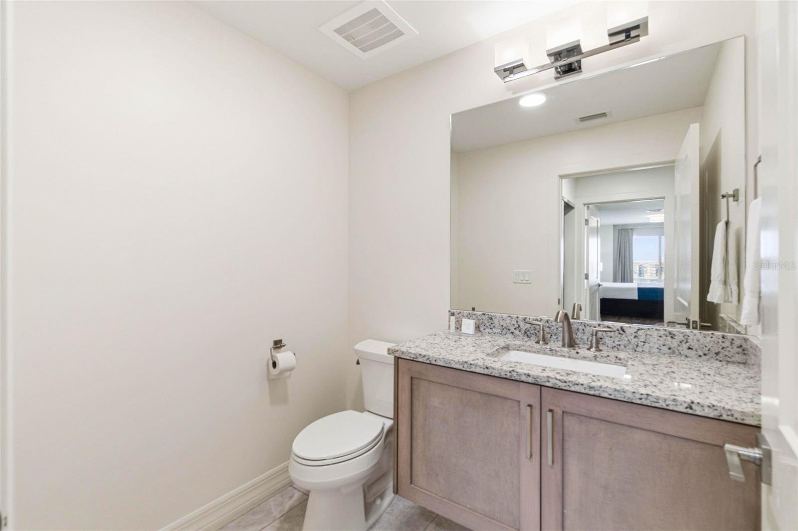 Image 11 of 43 For 24 Avalon Street 802