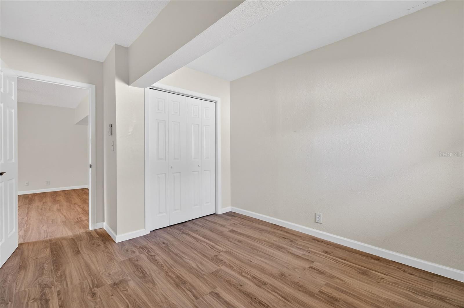 Image 28 of 41 For 5136 68th Street N