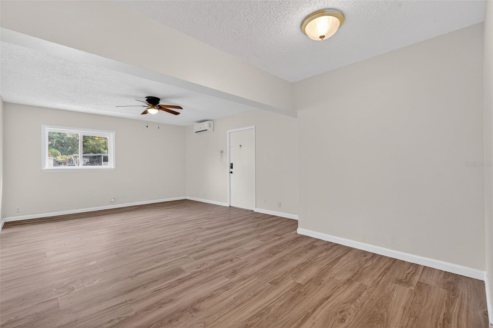 Image 5 of 41 For 5136 68th Street N