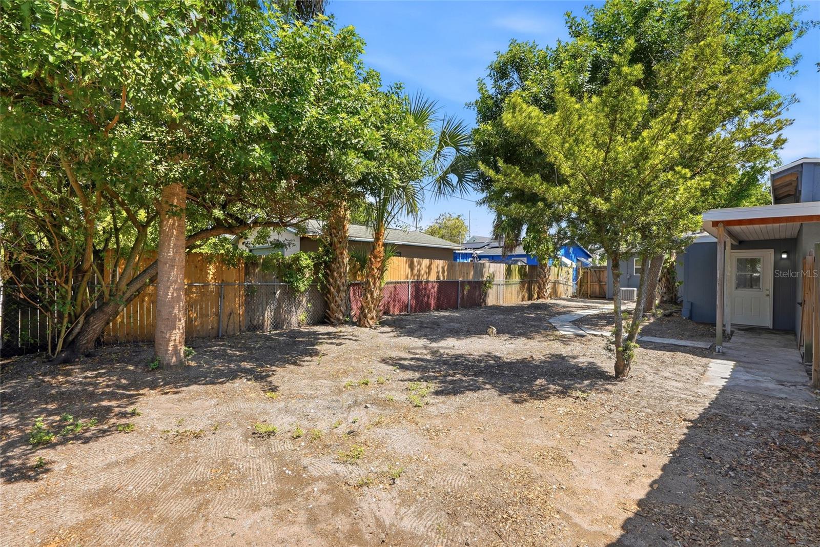 Image 32 of 41 For 5127 4th Avenue S