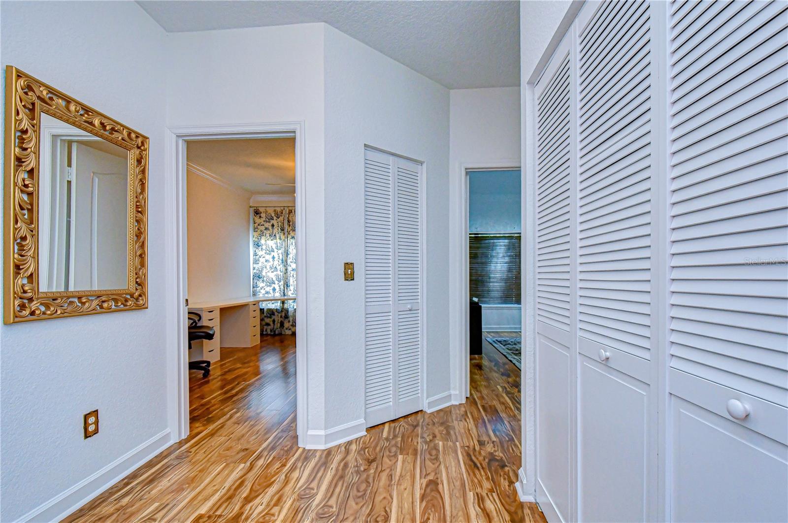 Image 14 of 34 For 609 Tropical Breeze Way 609