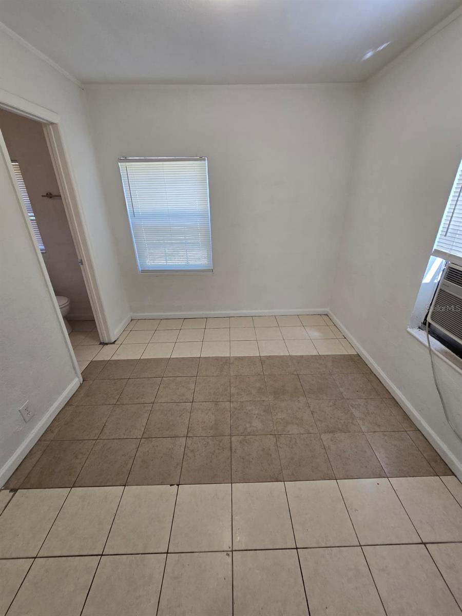 Image 16 of 26 For 1734 39th Street S