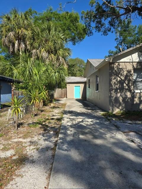 Image 24 of 26 For 1734 39th Street S