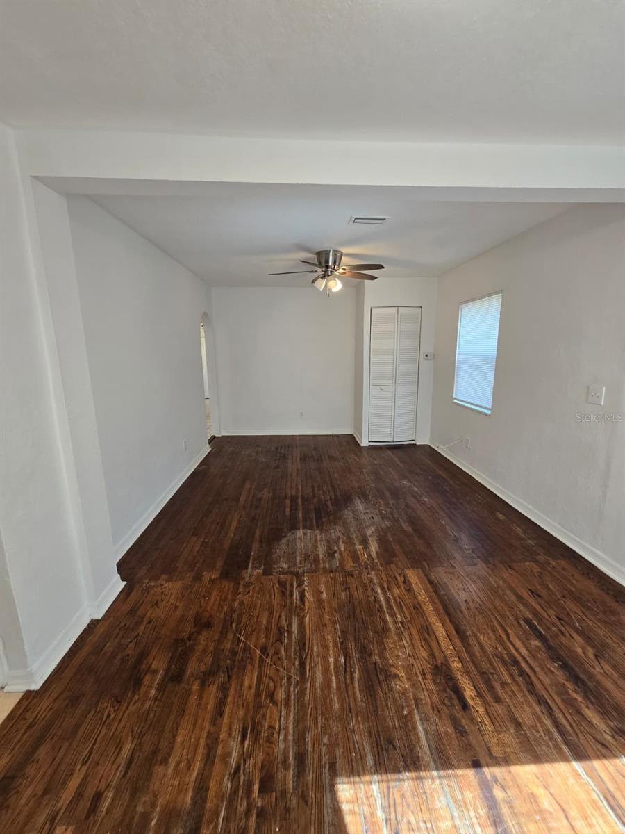 Image 4 of 26 For 1734 39th Street S