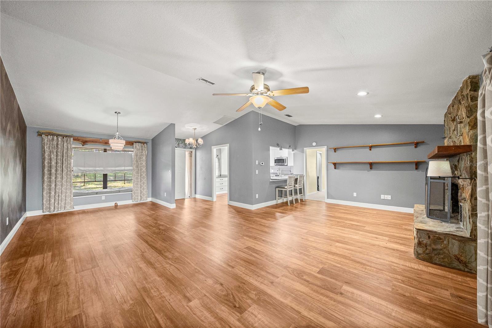 Image 11 of 52 For 3883 Westwind Court