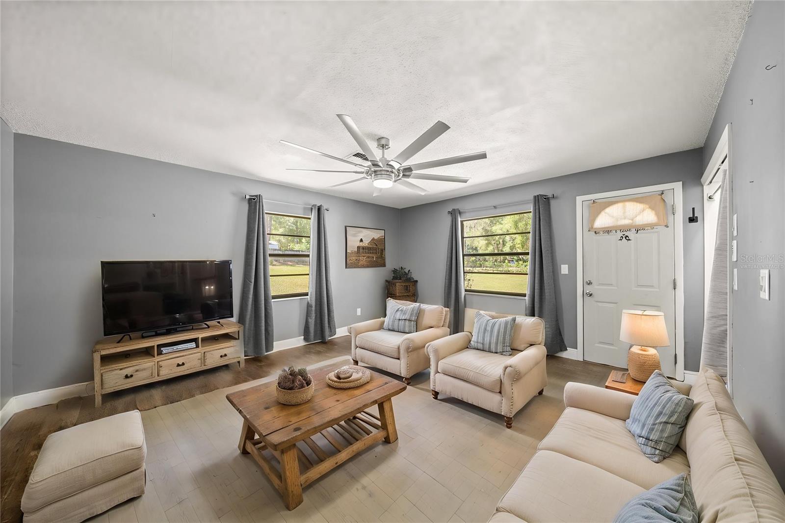 Image 18 of 52 For 3883 Westwind Court