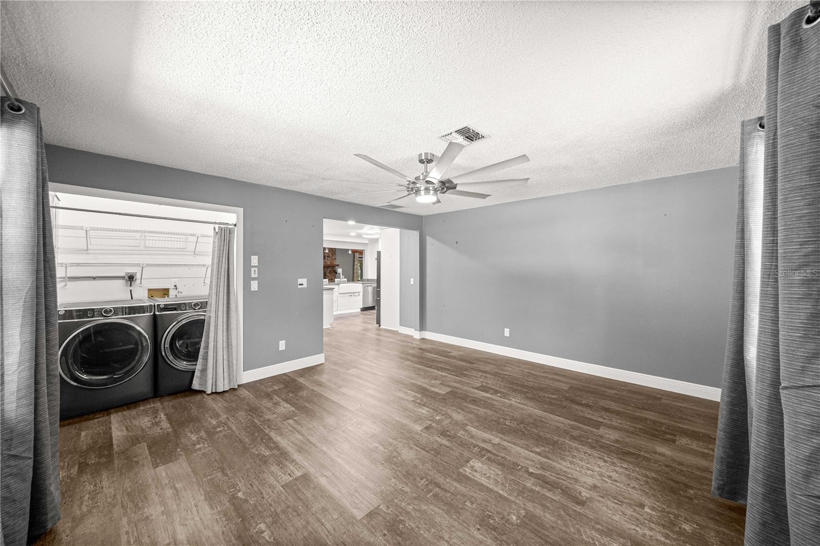 Image 20 of 52 For 3883 Westwind Court