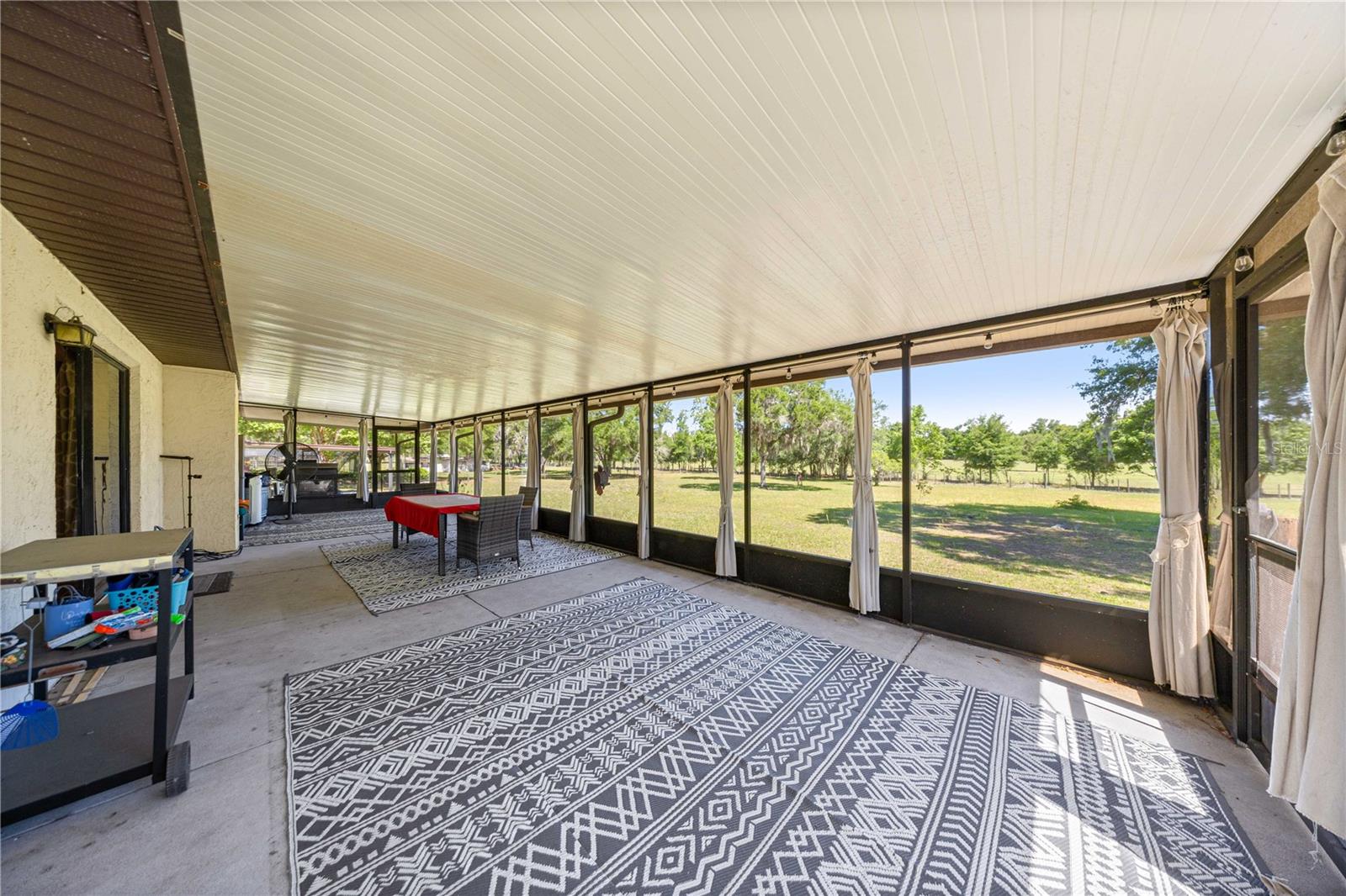 Image 31 of 52 For 3883 Westwind Court