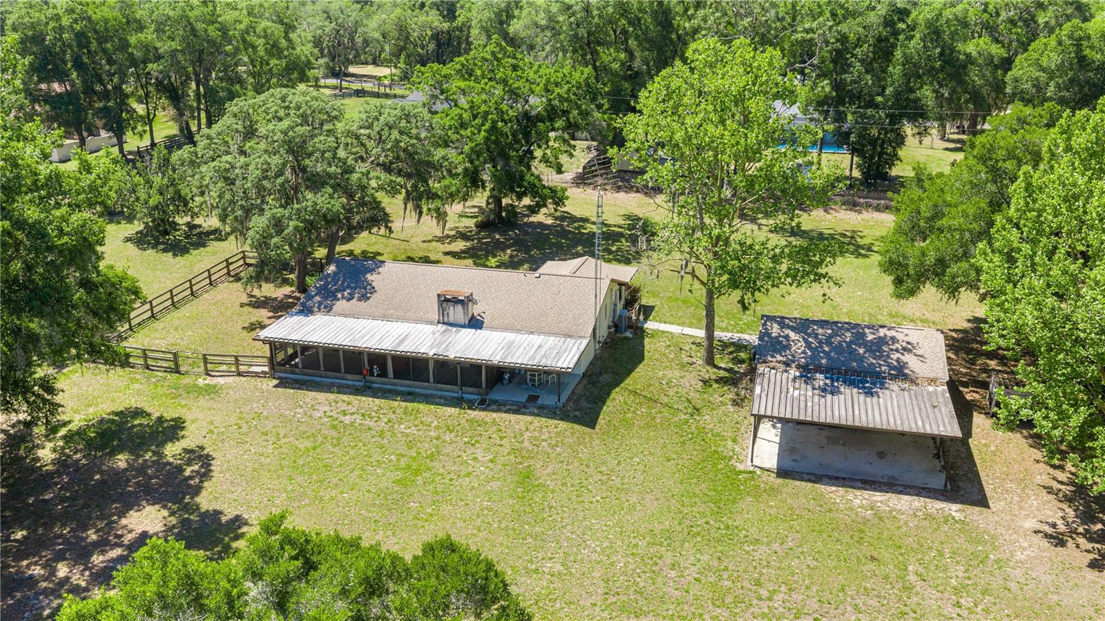 Image 34 of 52 For 3883 Westwind Court