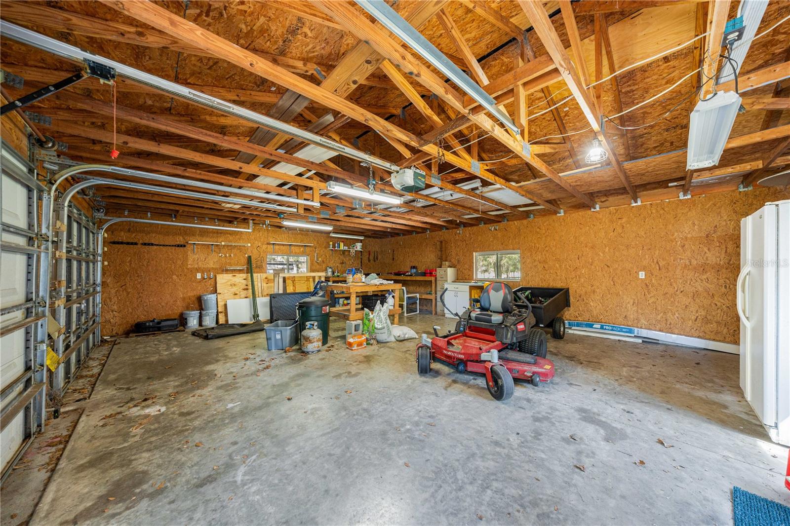 Image 36 of 52 For 3883 Westwind Court