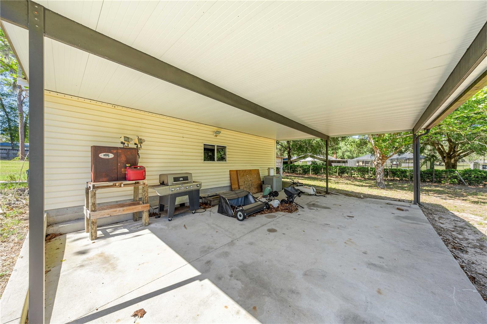 Image 40 of 52 For 3883 Westwind Court