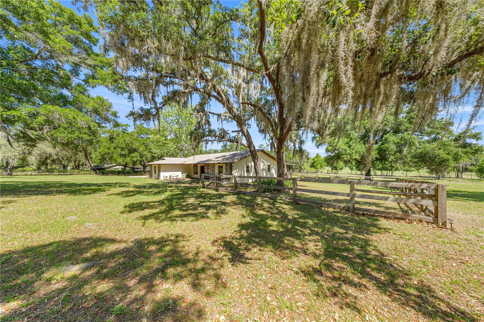Image 47 of 52 For 3883 Westwind Court