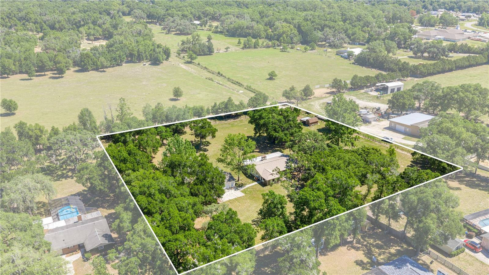Image 5 of 52 For 3883 Westwind Court