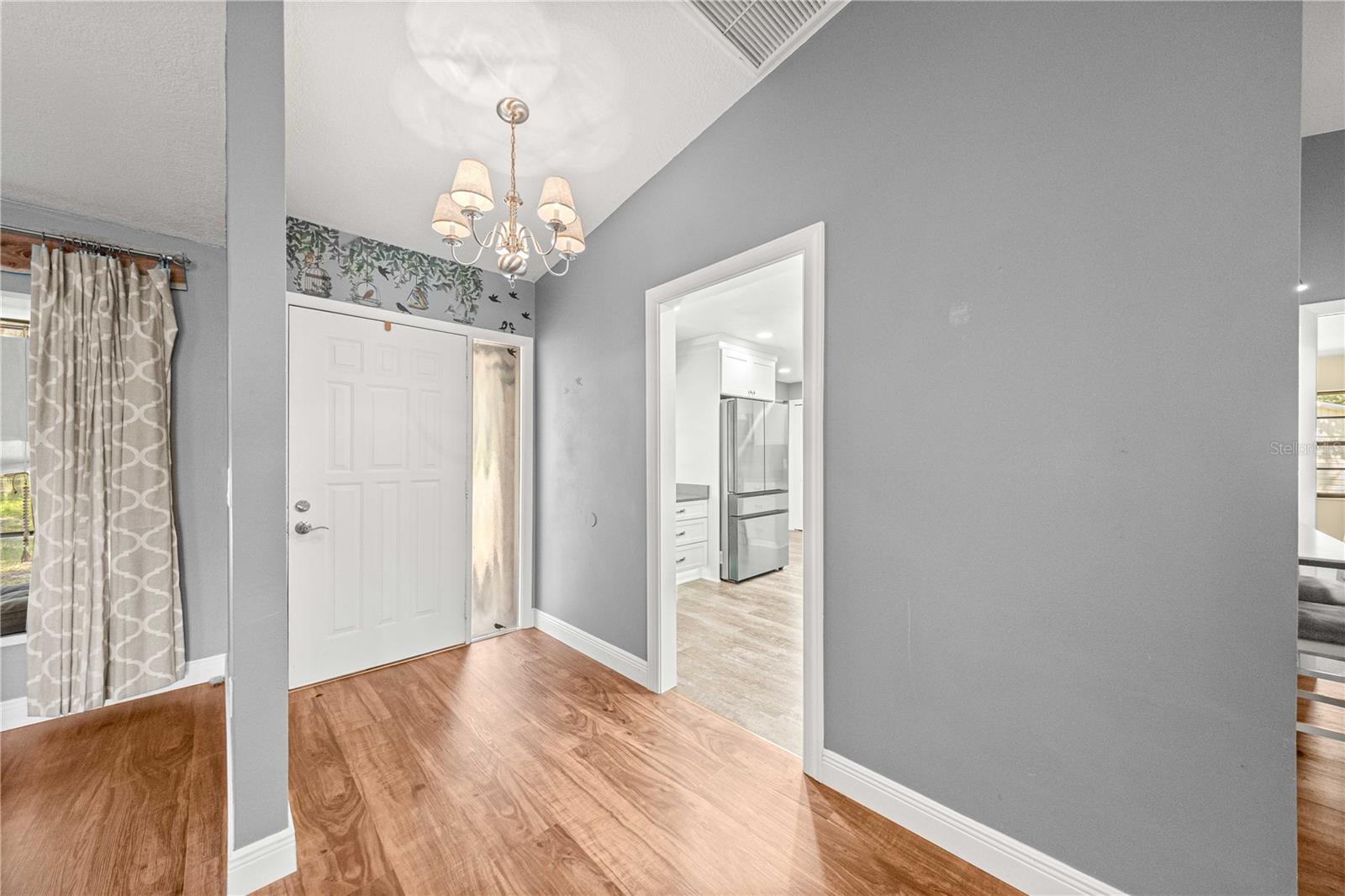 Image 7 of 52 For 3883 Westwind Court