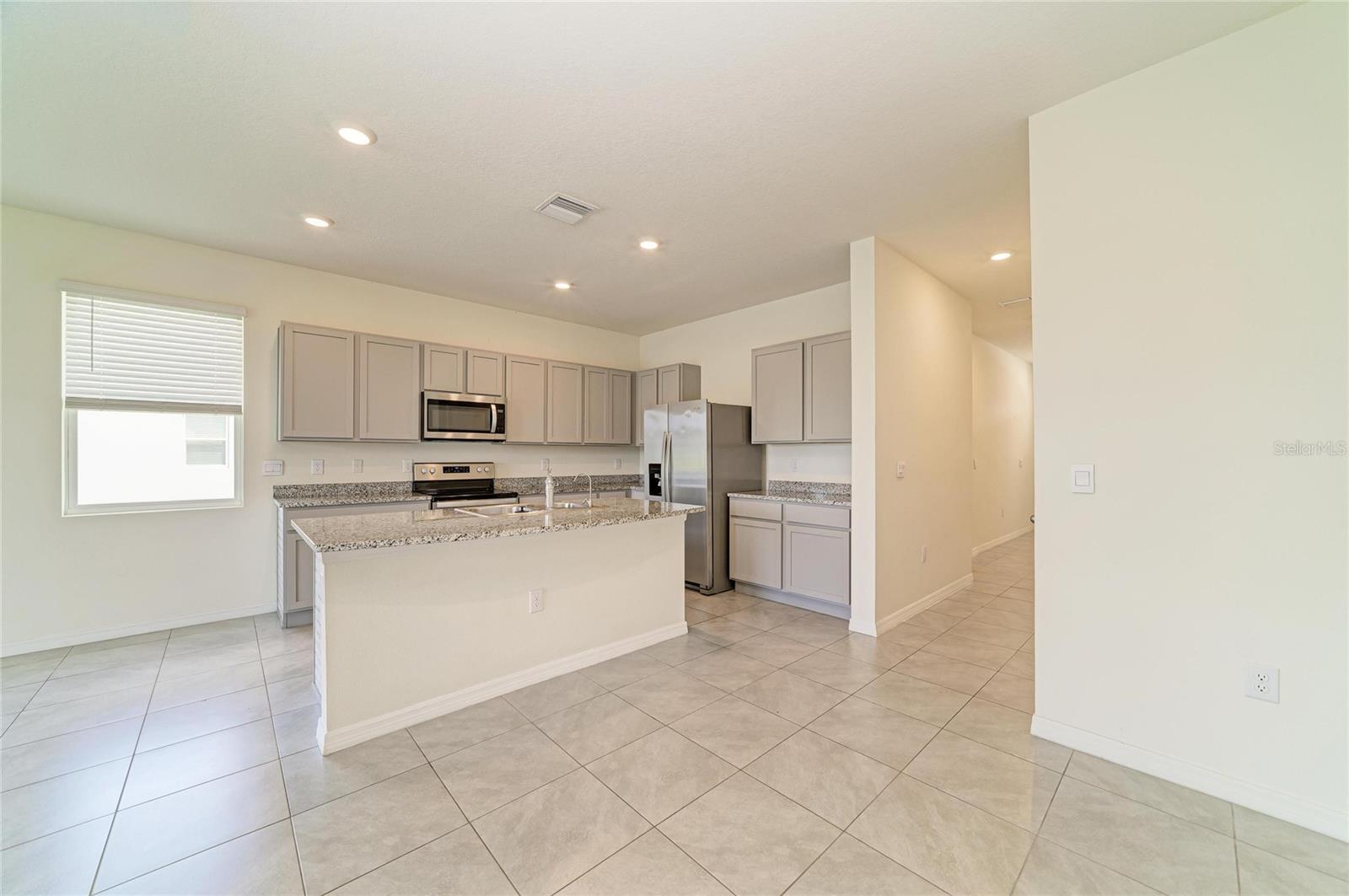 Image 12 of 67 For 11419 Planetree Place