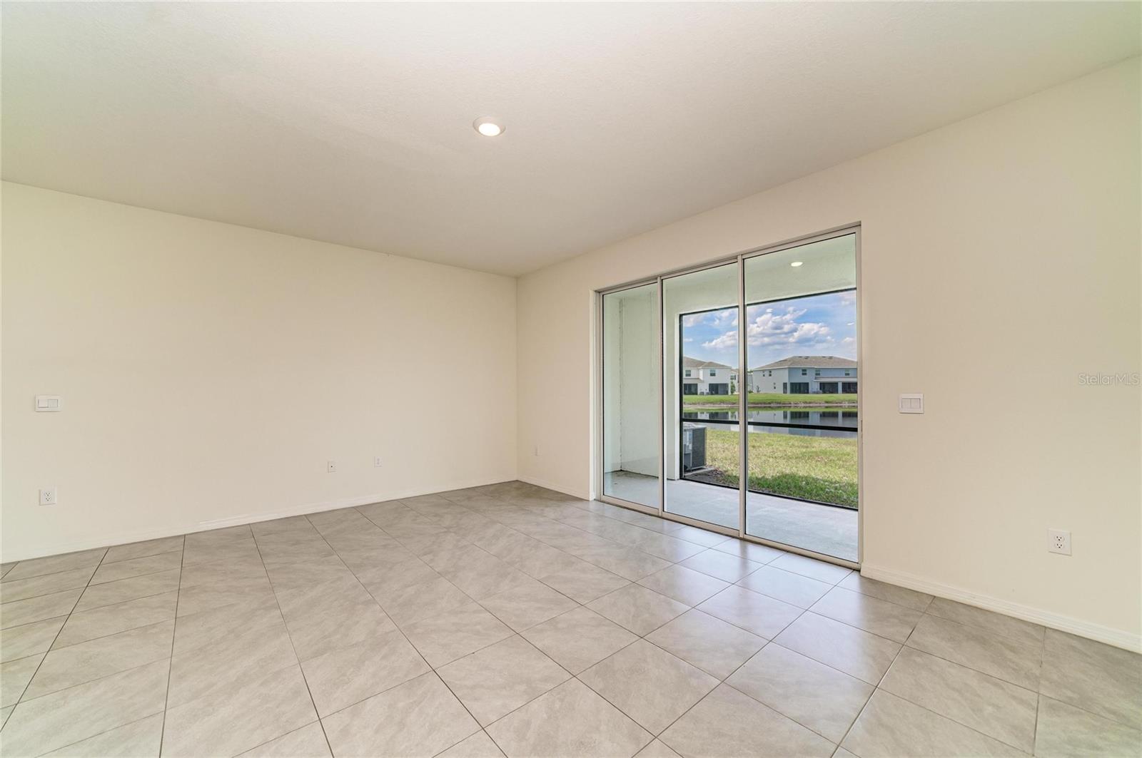 Image 16 of 67 For 11419 Planetree Place