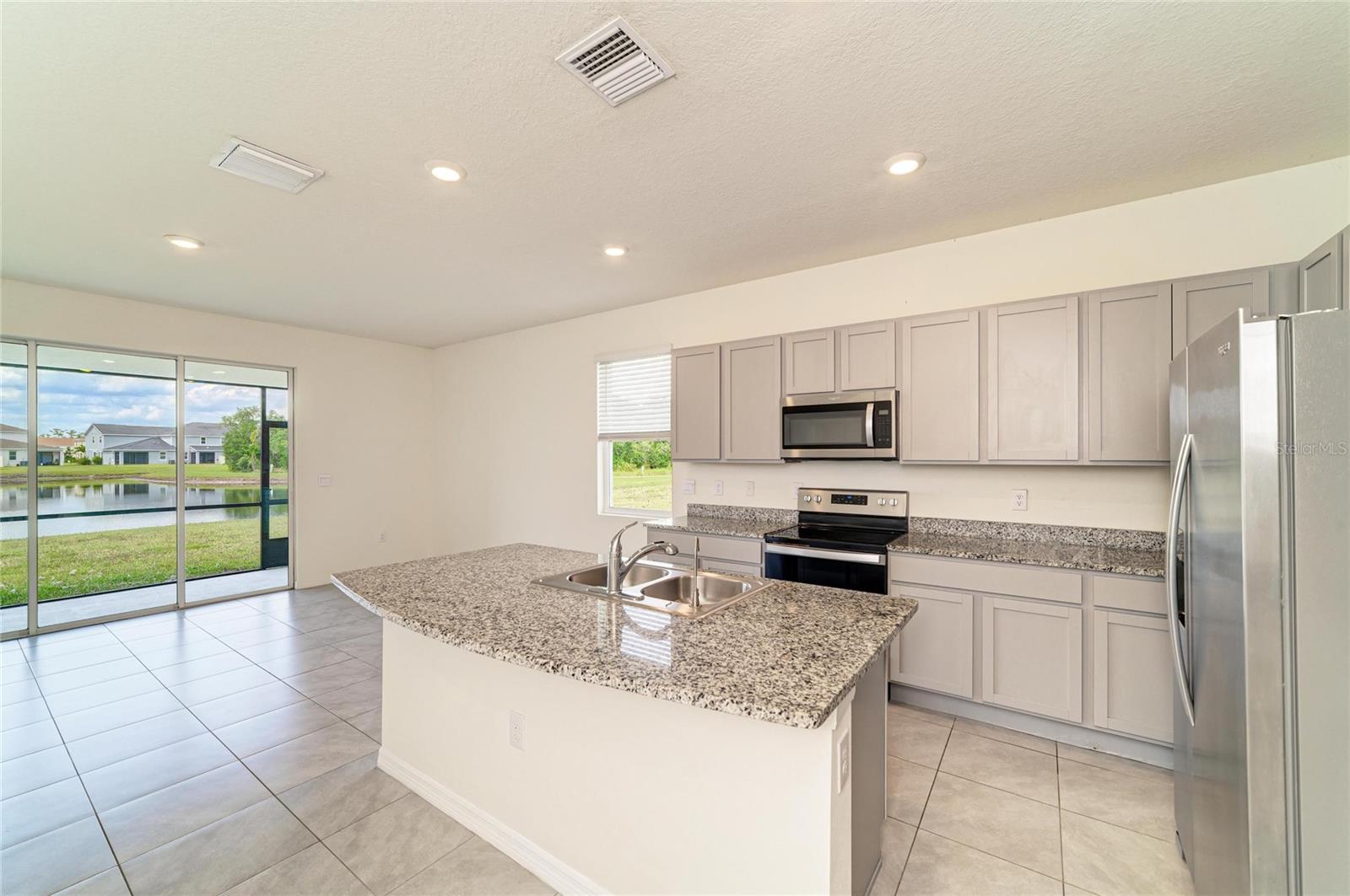 Image 19 of 67 For 11419 Planetree Place