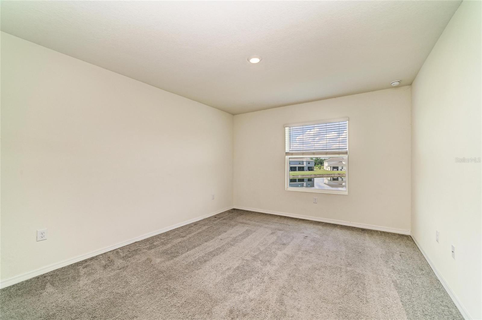 Image 29 of 67 For 11419 Planetree Place