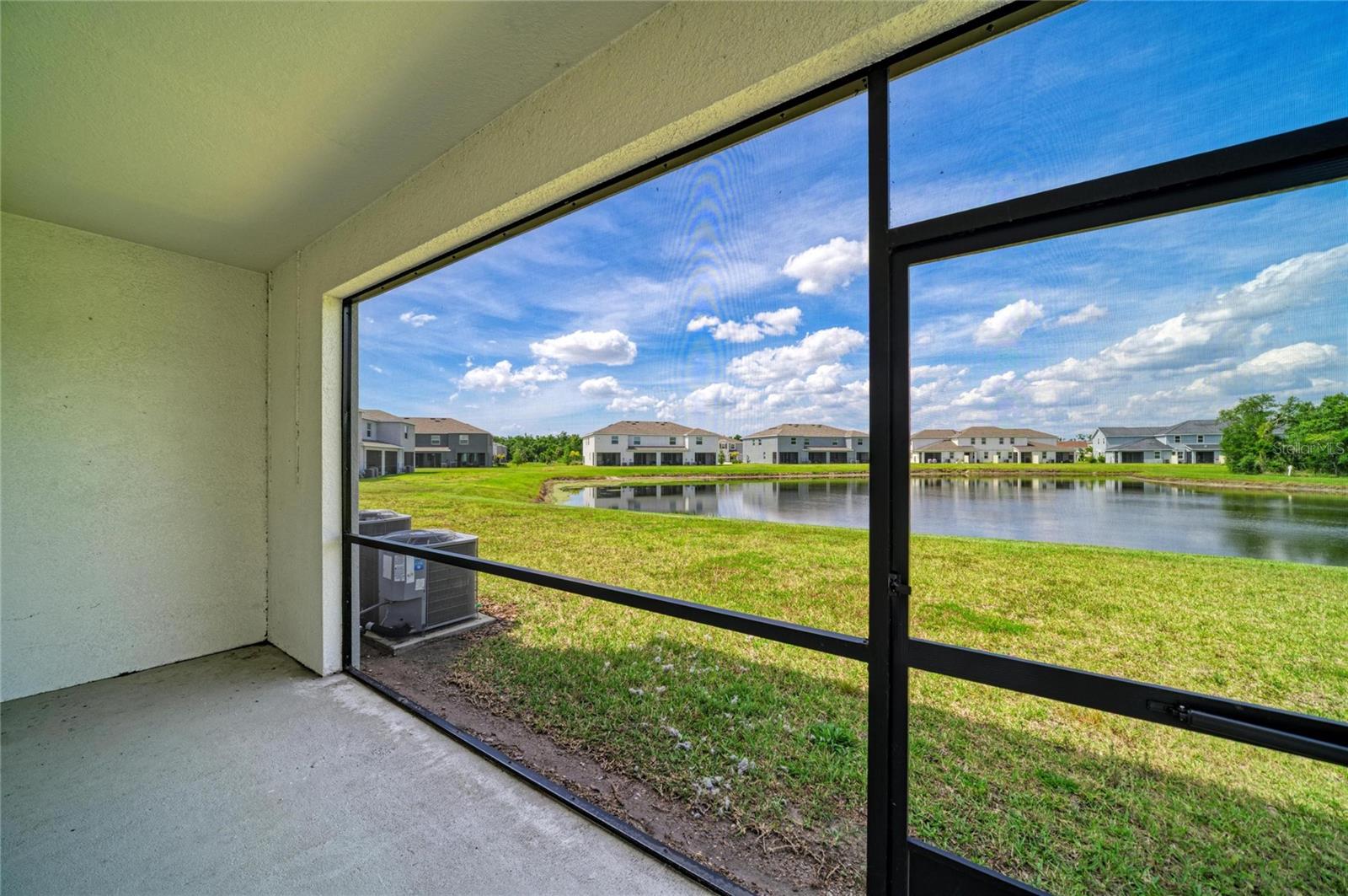 Image 3 of 67 For 11419 Planetree Place