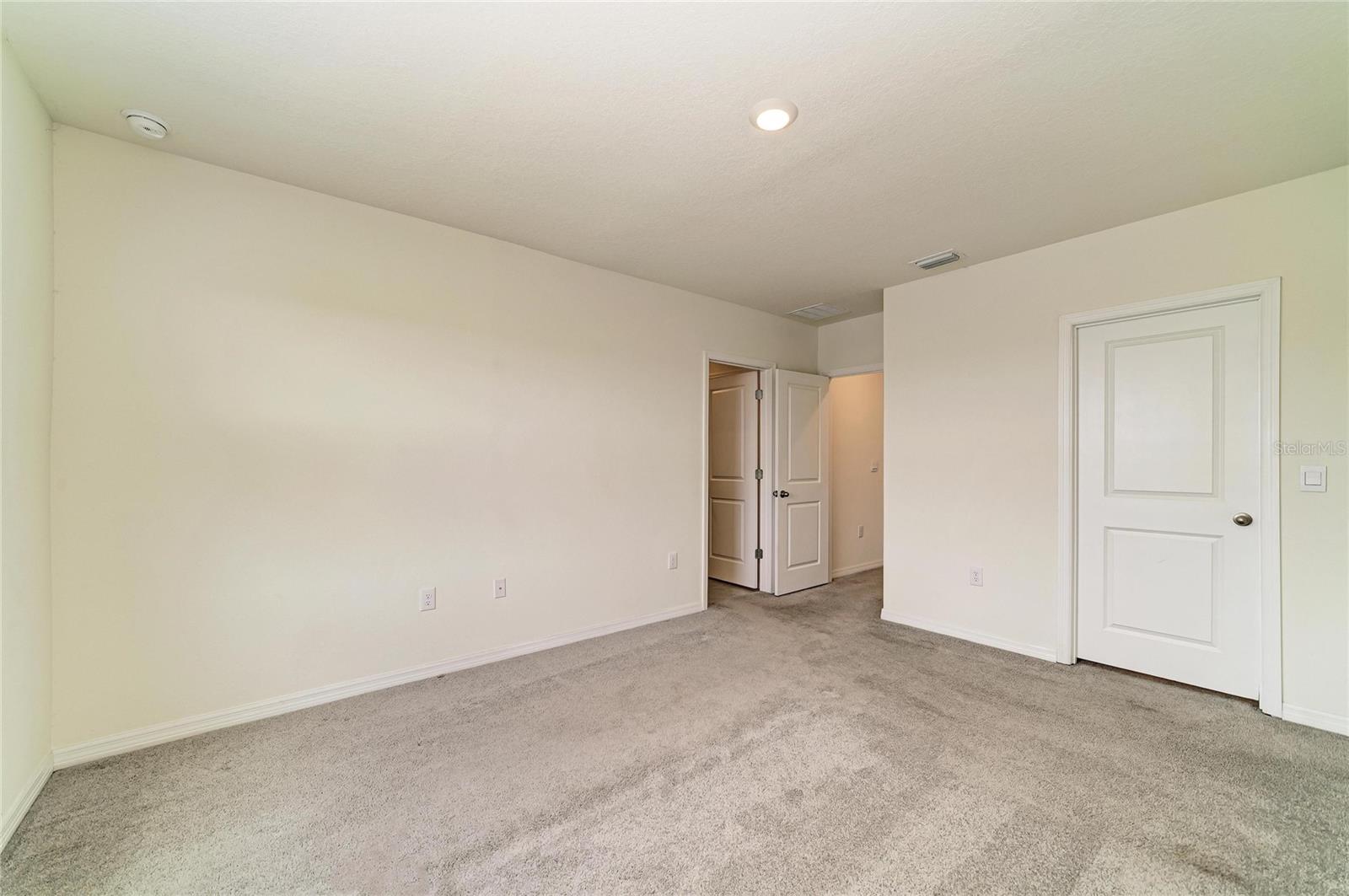 Image 30 of 67 For 11419 Planetree Place