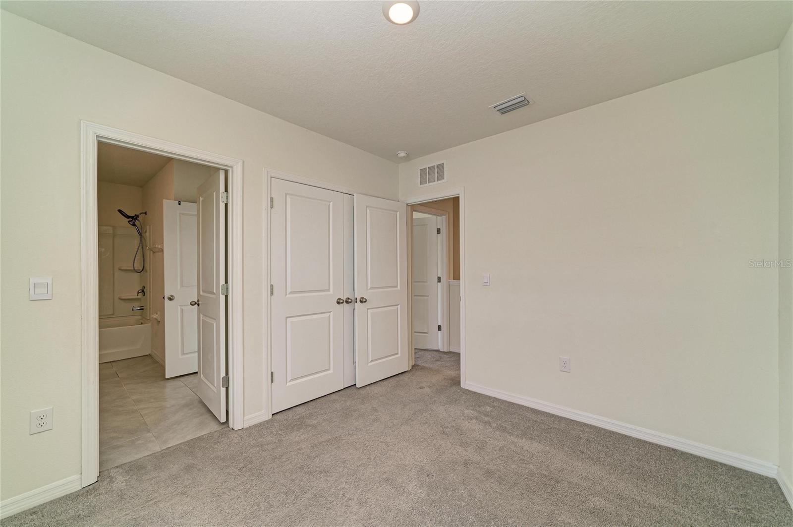 Image 37 of 67 For 11419 Planetree Place