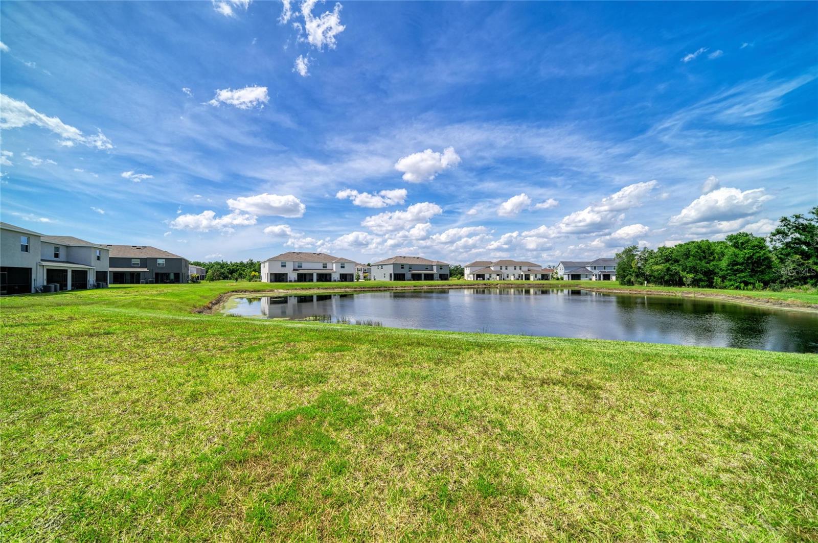 Image 44 of 67 For 11419 Planetree Place
