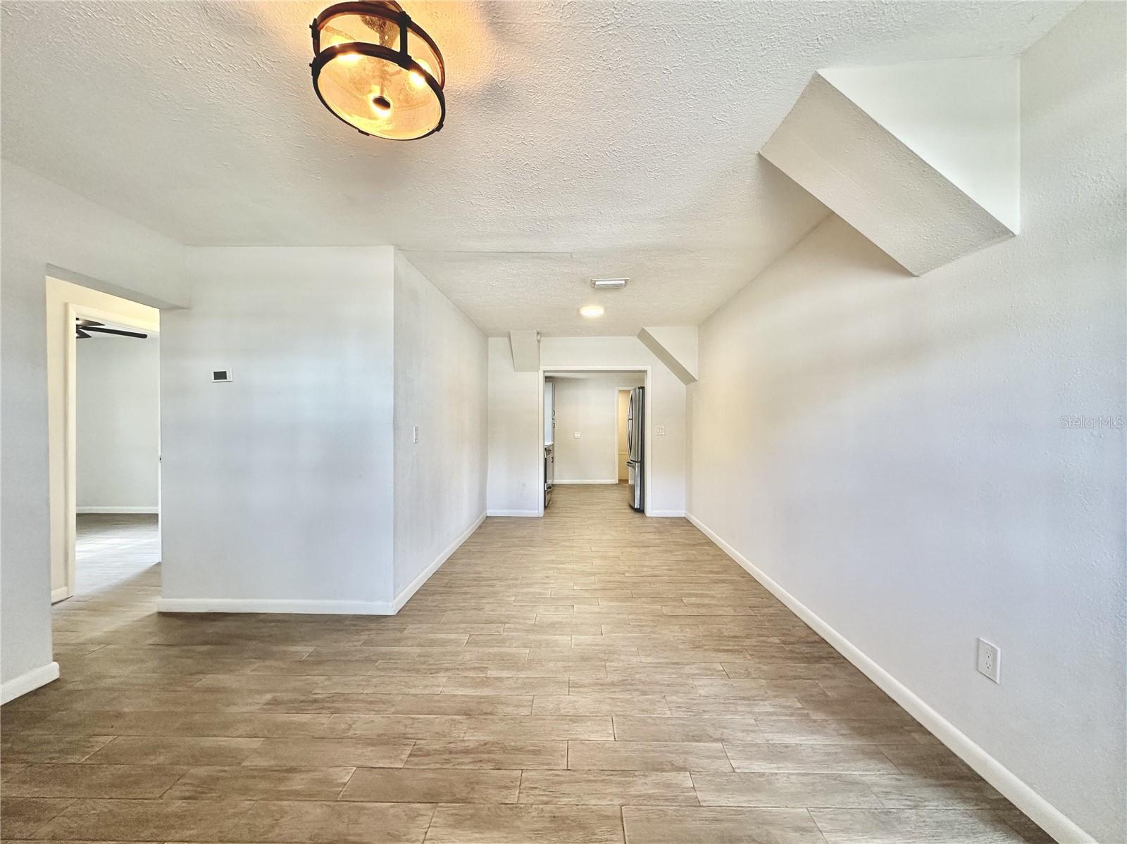 Image 11 of 26 For 2928 Elrod Avenue