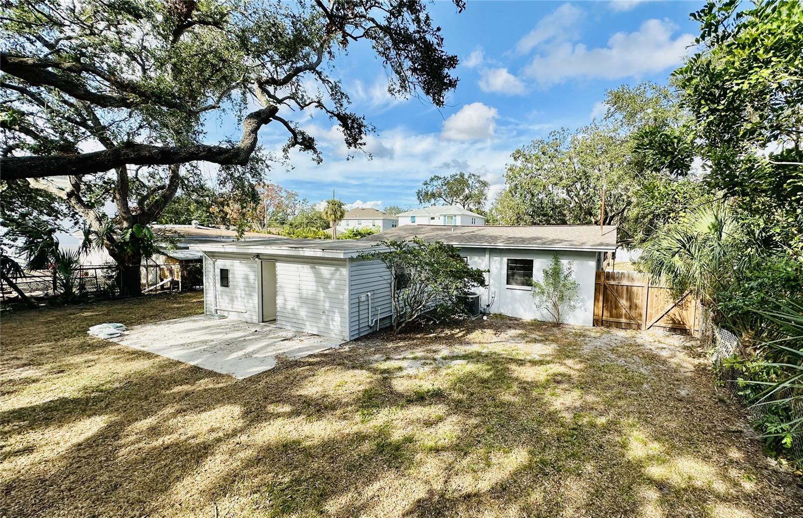 Image 22 of 26 For 2928 Elrod Avenue