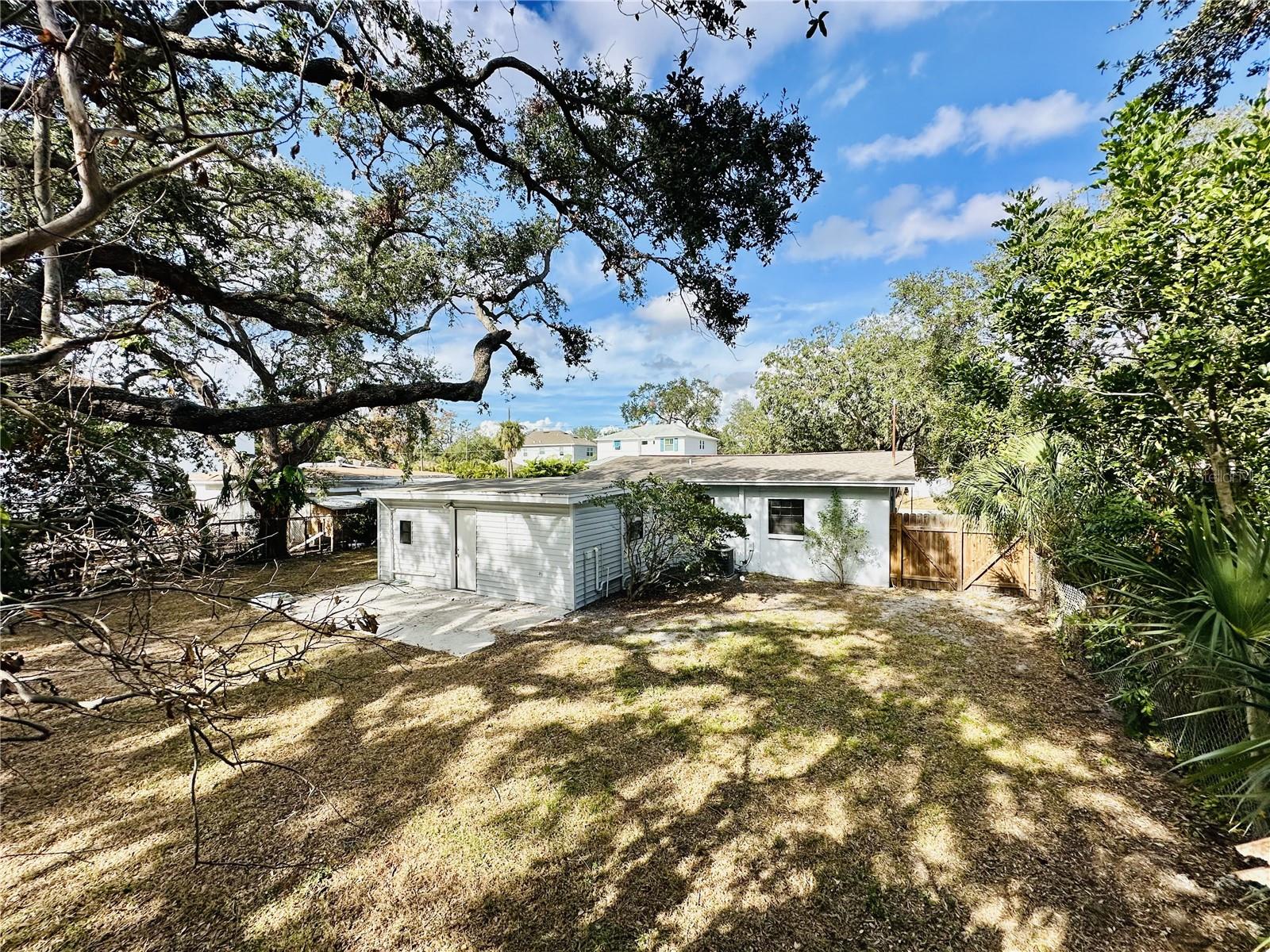 Image 23 of 26 For 2928 Elrod Avenue