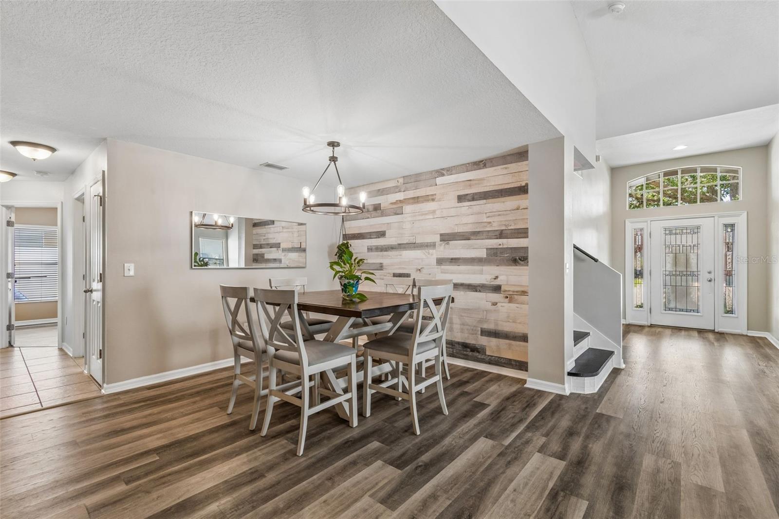 Image 10 of 61 For 6736 Pine Springs Drive