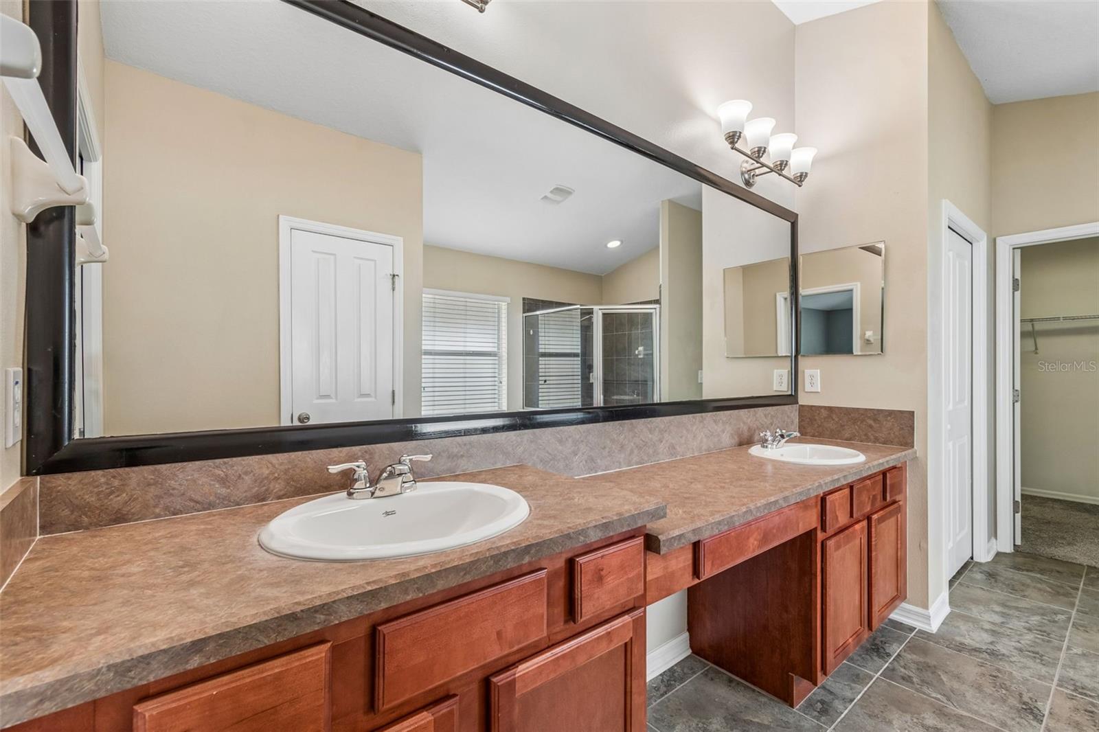 Image 26 of 61 For 6736 Pine Springs Drive