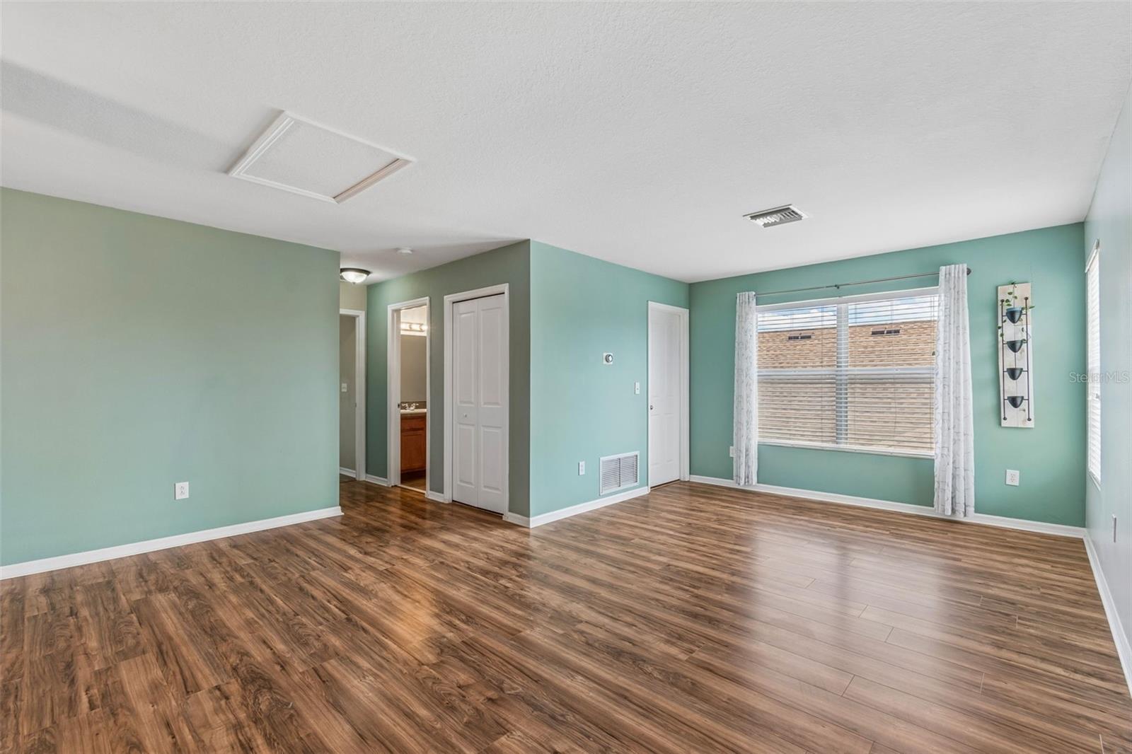 Image 43 of 61 For 6736 Pine Springs Drive
