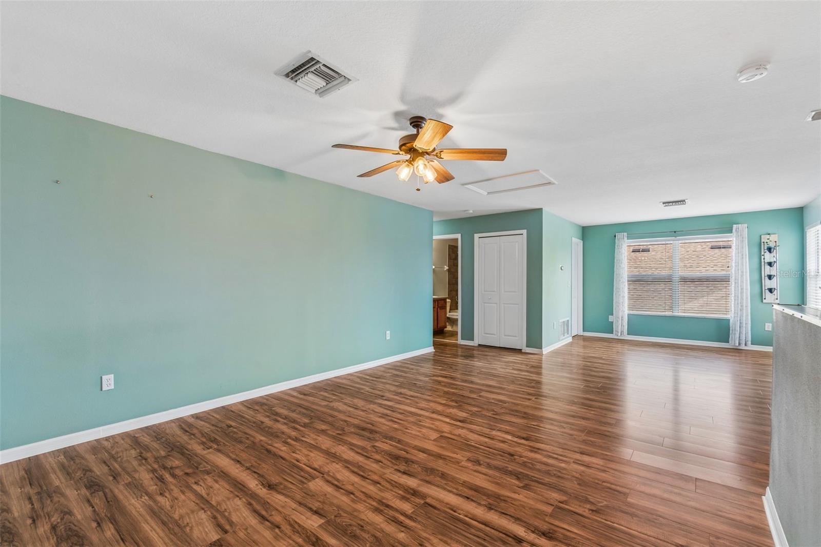 Image 44 of 61 For 6736 Pine Springs Drive
