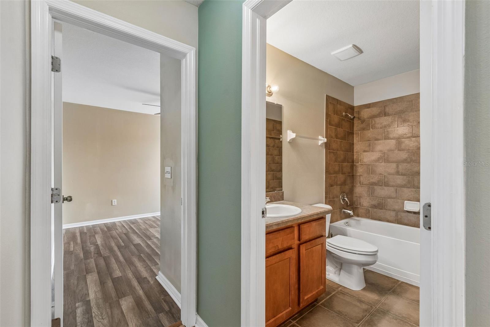 Image 45 of 61 For 6736 Pine Springs Drive
