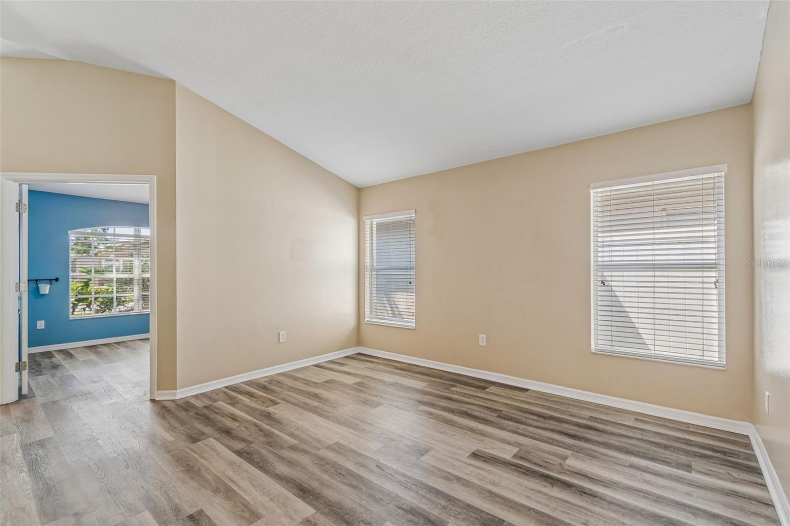 Image 8 of 61 For 6736 Pine Springs Drive