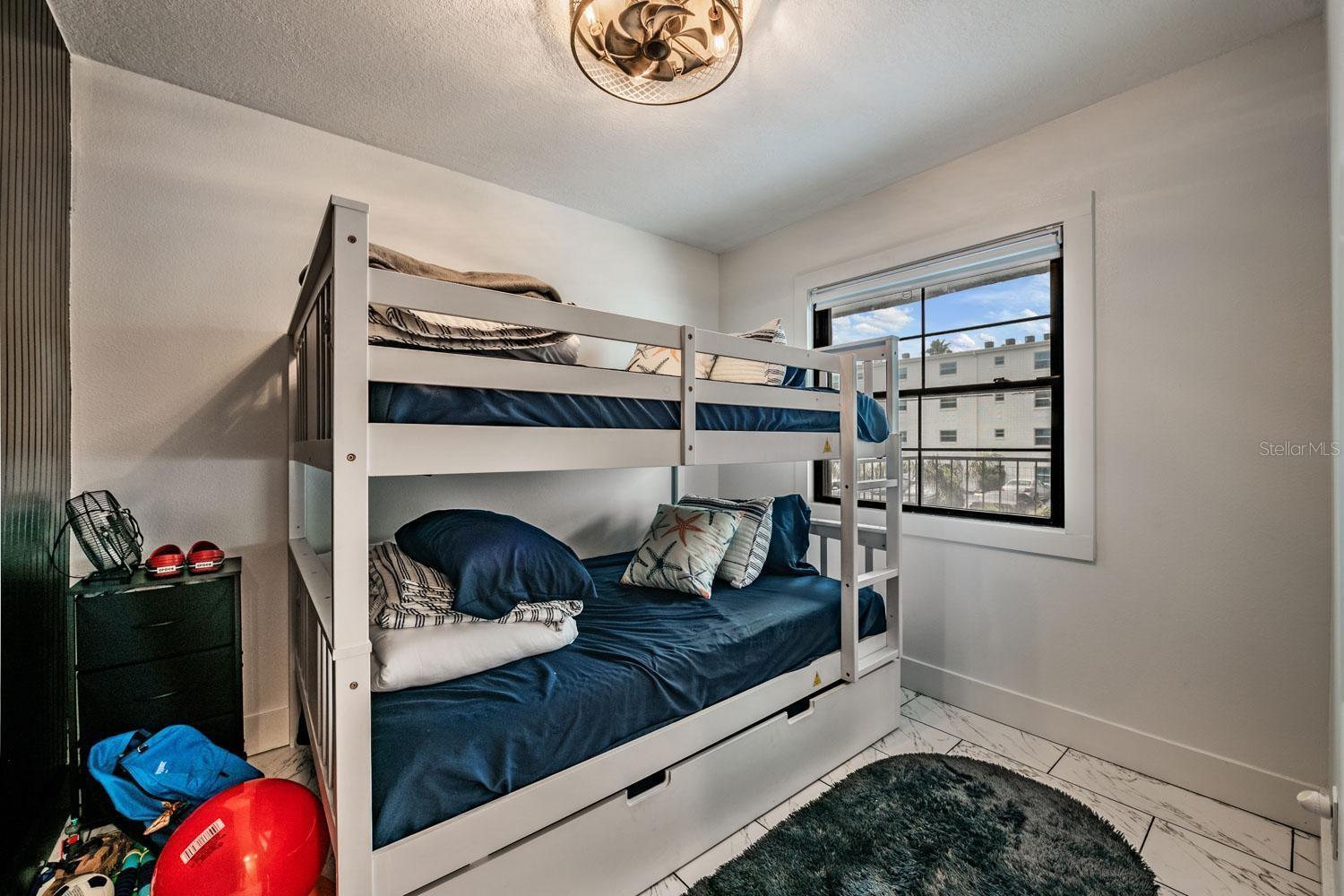 Image 29 of 40 For 2651 Michael Place 102
