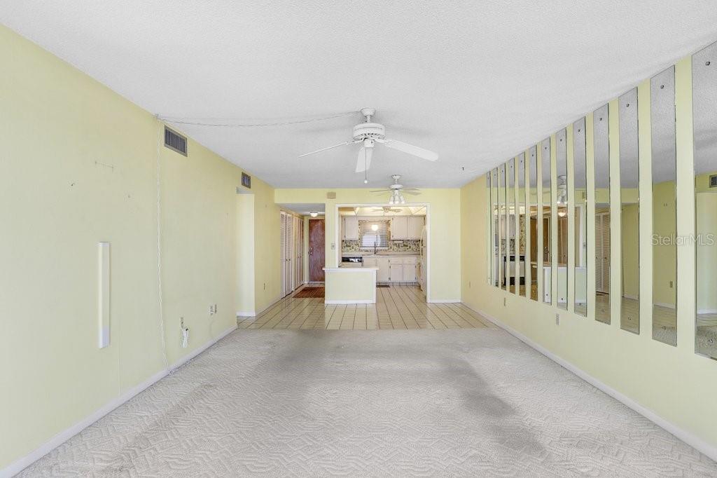 Image 12 of 45 For 11000 Gulf Boulevard 603