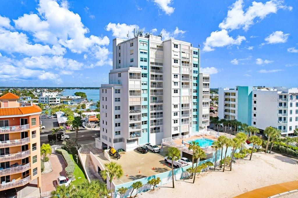 Image 25 of 45 For 11000 Gulf Boulevard 603
