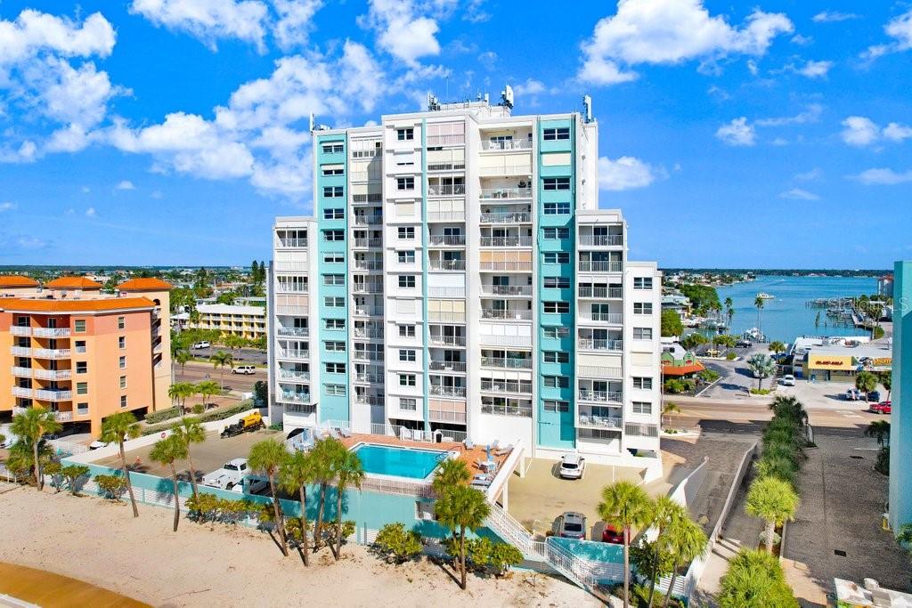 Image 26 of 45 For 11000 Gulf Boulevard 603