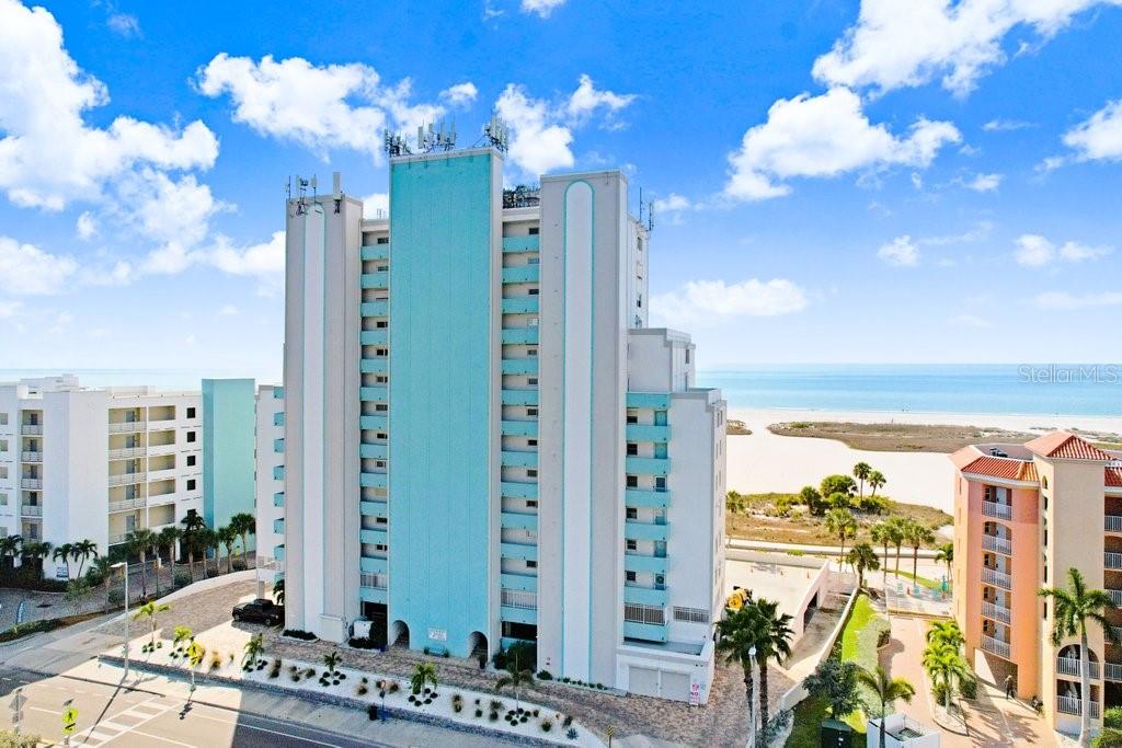 Image 32 of 45 For 11000 Gulf Boulevard 603