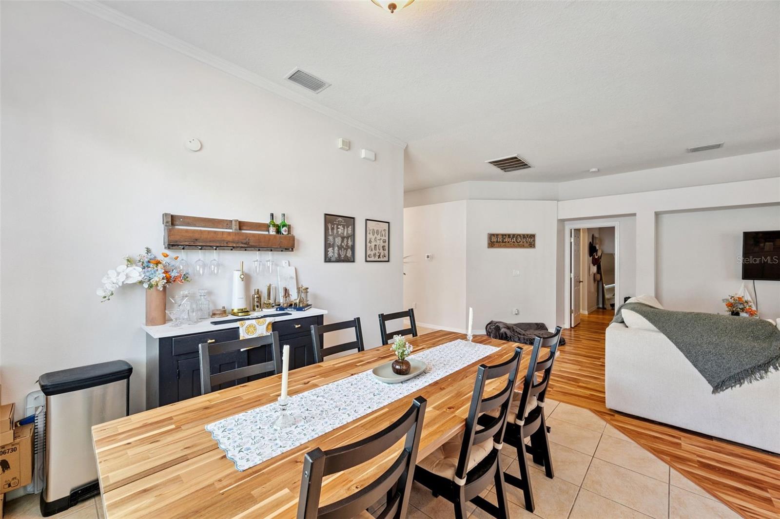 Image 9 of 54 For 4641 Rolling Green Drive
