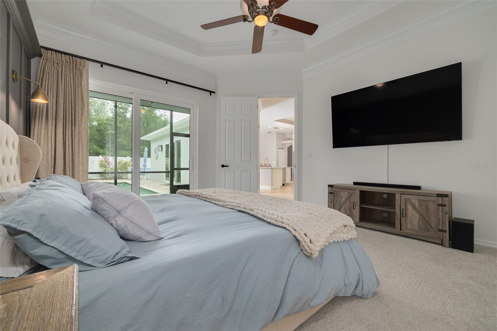 Image 14 of 33 For 8253 Wild Oaks Circle