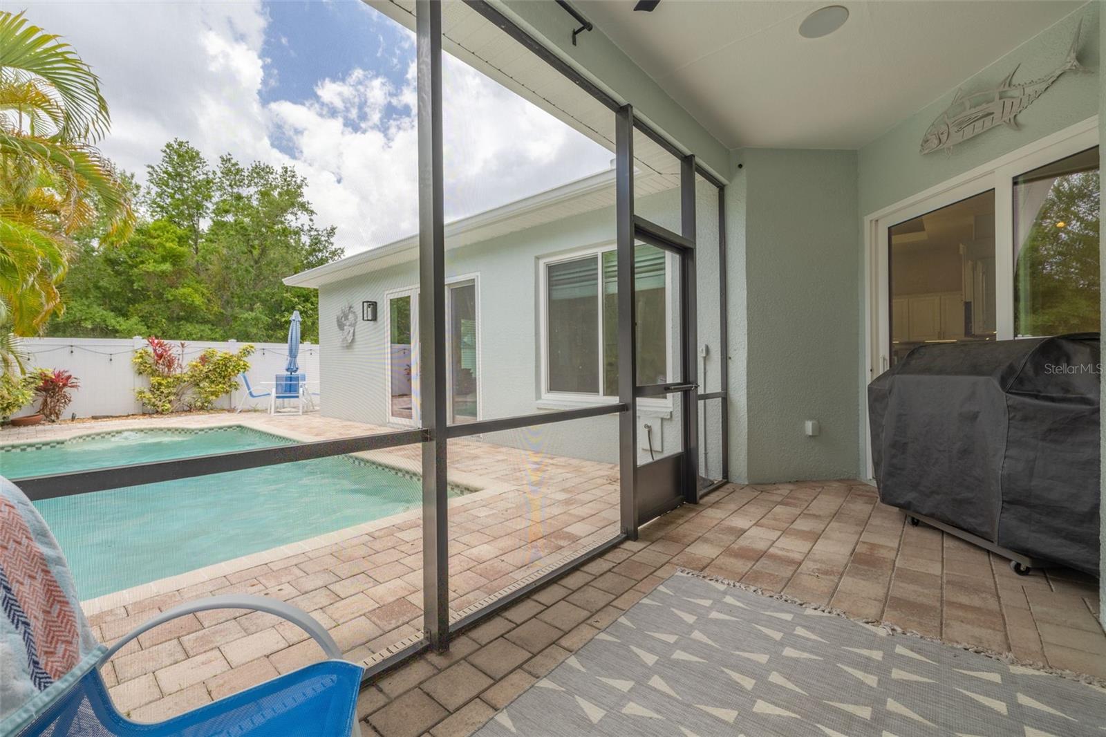 Image 18 of 33 For 8253 Wild Oaks Circle