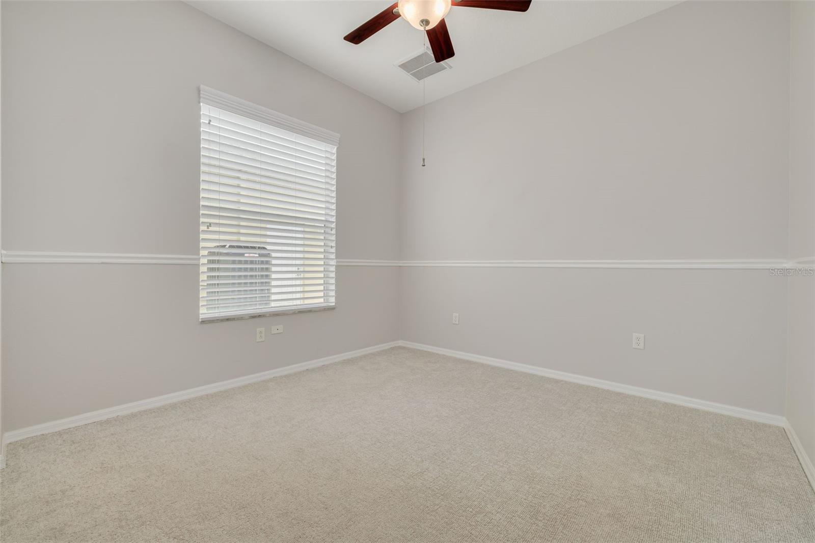 Image 19 of 33 For 8253 Wild Oaks Circle