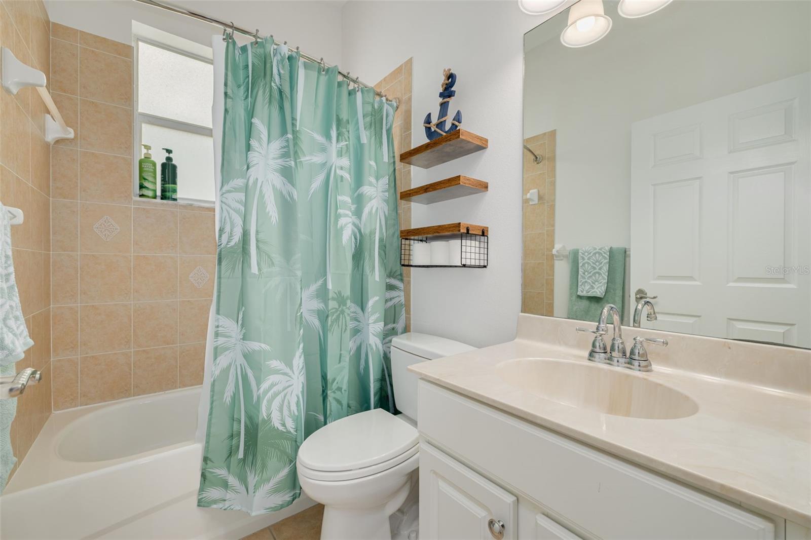 Image 21 of 33 For 8253 Wild Oaks Circle